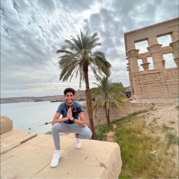 Meet your Posher, Abdel - Picture 1 of 1